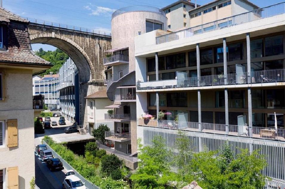 Real estate in Neuchatel — look at the real estate search engine GEOLN.COM. Photo 1