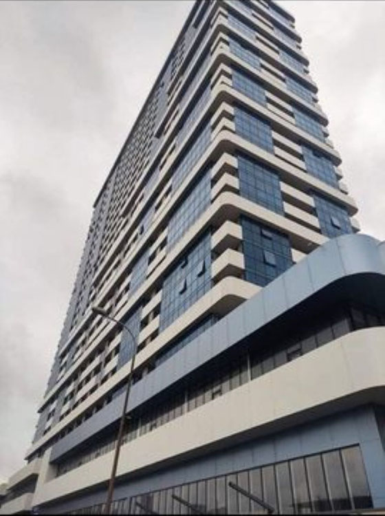 白框 — 来自开发商和业主的房地产搜索引擎 GEOLN.COM. 照片 1