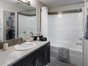 Недвижимость в Auburn Bay — смотрите на поисковике недвижимости GEOLN.COM. Фото 4