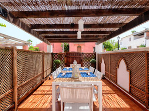 联排别墅 2 卧室 96 平方米，位于西班牙埃斯特波纳 — 来自开发商和业主的房地产搜索引擎 GEOLN.COM. 照片 22