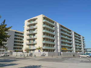 房地产在 Residencial Port Badalona — look at the real estate search engine GEOLN.COM. 照片 4