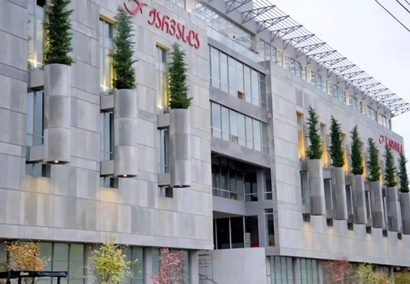 საყიდლად – საინვესტიციო ოფისი სავაჭრო ცენტრში კარვასლაში