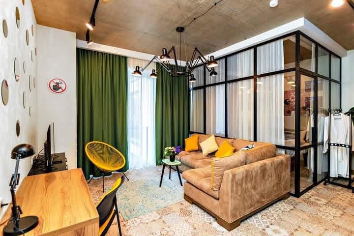 出售公寓 — 来自开发商和业主的房地产搜索引擎 GEOLN.COM. 照片 1