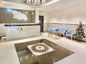 An apartment to live in one of the best buildings in Batumi, one hundred meters from the Metro City shopping center — Find off-plan property or real estate resale directly from developers and owners GEOLN.COM. Photo 3