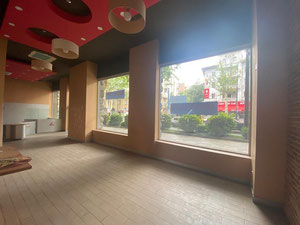 مساحة تجارية للبيع — ابحث عن عقار قيد الإنشاء أو عقار معاد بيعه مباشرة من المطورين والملاك GEOLN.COM. صورة فوتوغرافية 2