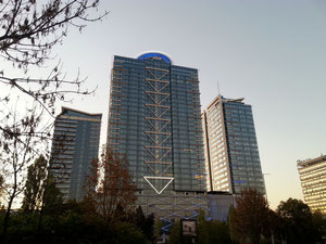 Real estate in MILLENNIUM CENTER RESIDENTIAL — look at the real estate search engine GEOLN.COM. Photo 4