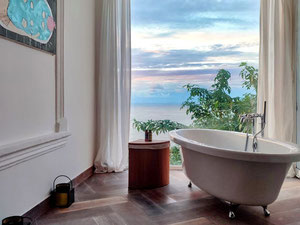 签名 Bagrationi 别墅出售 180度海景 2000M2 在 马欣贾乌里 — 来自开发商和业主的房地产搜索引擎 GEOLN.COM. 照片 2