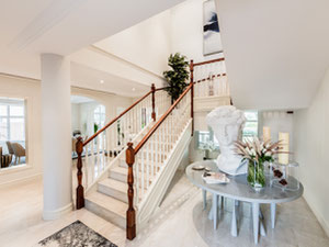 Real estate in Redwood Avenue Villas — look at the real estate search engine GEOLN.COM. Photo 9