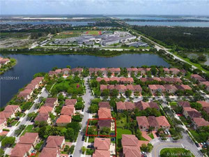 Apartments in USA, Florida, Miramar — Find off-plan property or real estate resale directly from developers and owners GEOLN.COM. Photo 2