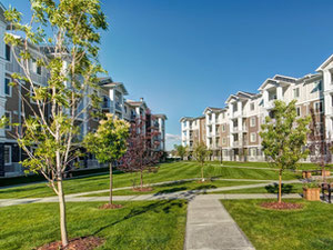 Нерухомість в Cranston Ridge — дивіться на пошуковику нерухомості GEOLN.COM. Фото 2