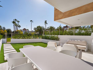 Townhouse 3 საძინებელი 331 m² Nueva Andalucia-ში, ესპანეთი — უძრავი ქონების ყიდვა და მფლო ბელებისგან GEOLN.COM. ფოტო 25