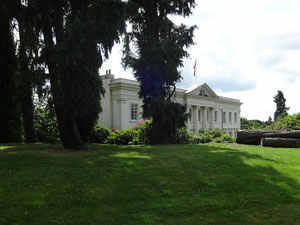 Real estate in Audley Sunningdale Park — look at the real estate search engine GEOLN.COM. Photo 3