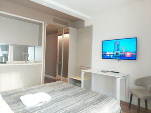 位于 Aliance Palace 的工作室，可欣赏令人惊叹的日落美景！ — 来自开发商和业主的房地产搜索引擎 GEOLN.COM. 照片 7