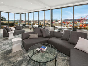 Real estate in Gridiron — look at the real estate search engine GEOLN.COM. Photo 9