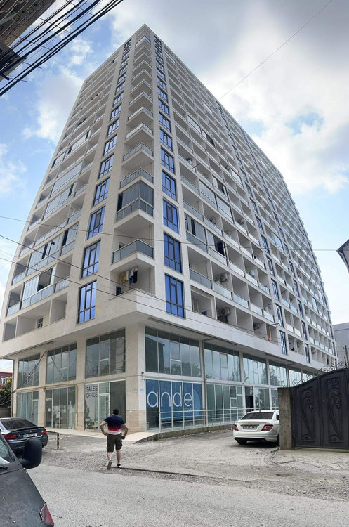 出售巴图米的公寓 — 来自开发商和业主的房地产搜索引擎 GEOLN.COM. 照片 1