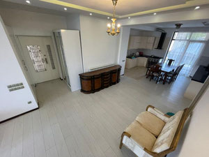 5-Zimmer-Wohnung zu verkaufen — Immobilien-Suchservice von Bauträgern und Eigentümern GEOLN.COM. Foto 3
