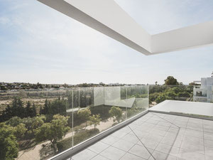 Penthouse 2 bedrooms 178 m² in the New Golden Mile, Spain — Find off-plan property or real estate resale directly from developers and owners GEOLN.COM. Photo 5