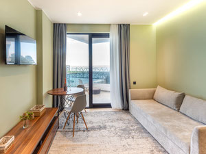 公寓在Mziuri花园 — 来自开发商和业主的房地产搜索引擎 GEOLN.COM. 照片 3