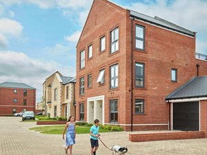 Nieruchomości w Countryside at Kings Hill — spójrz na wyszukiwarkę nieruchomości GEOLN.COM. Zdjęcie 3