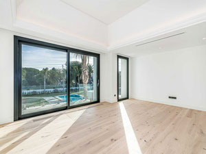 别墅 5 卧室 620 m² 在 Guadalmina Baja, 西班牙 — 来自开发商和业主的房地产搜索引擎 GEOLN.COM. 照片 26