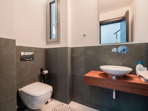 تاون هاوس غرفتين نوم 350 متر مربع في سييرا بلانكا ، إسبانيا — ابحث عن عقار قيد الإنشاء أو عقار معاد بيعه مباشرة من المطورين والملاك GEOLN.COM. صورة فوتوغرافية 10