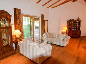 Casa en las afueras de Eslovenia, Möre og Romsdal, Sezana — Encuentre propiedades fuera del plan o reventa de bienes inmuebles directamente de desarrolladores y propietarios GEOLN.COM. Foto 5