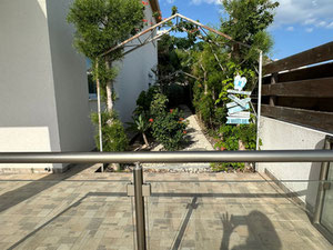 Вілла з видом на море та басейном на продаж — Пошуковик нерухомості від забудовників і власників GEOLN.COM. Фото 8