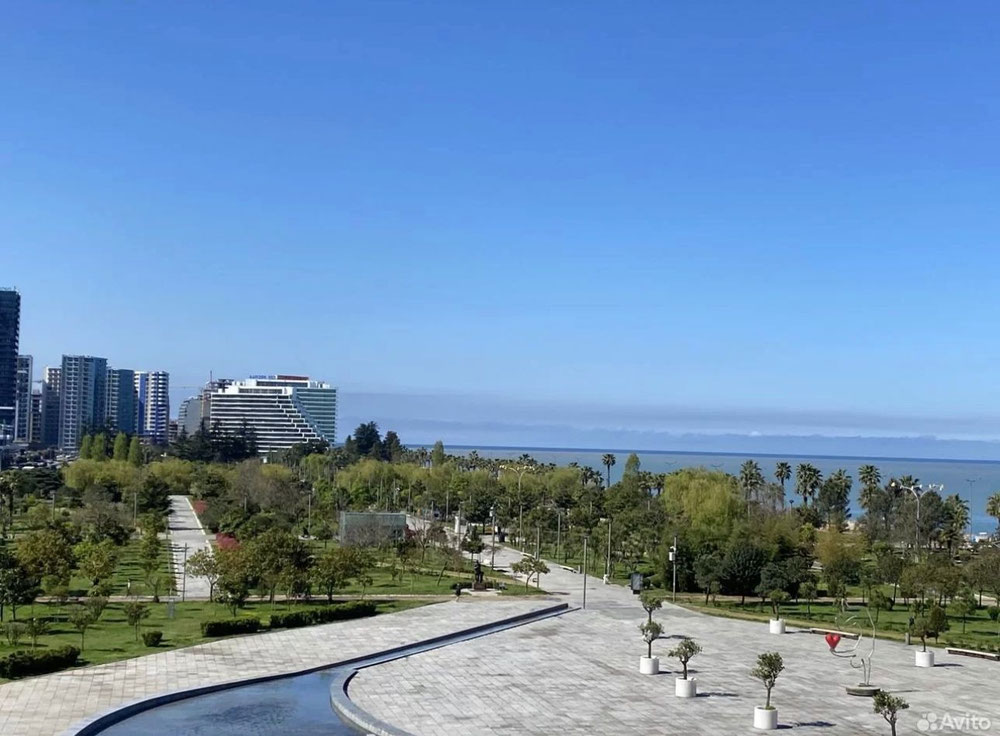 出售巴图米的公寓 — 来自开发商和业主的房地产搜索引擎 GEOLN.COM. 照片 1