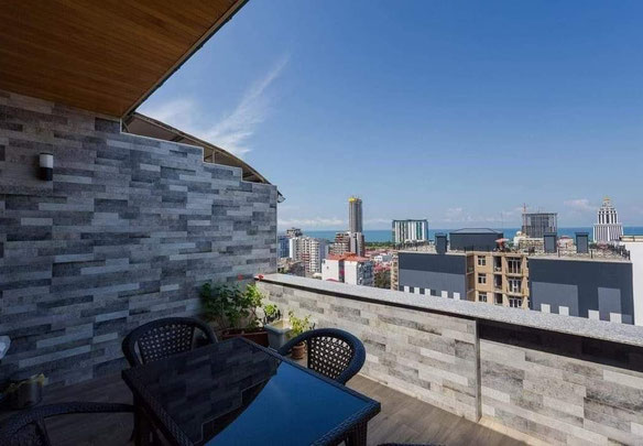 Продается 4-комнатная квартира