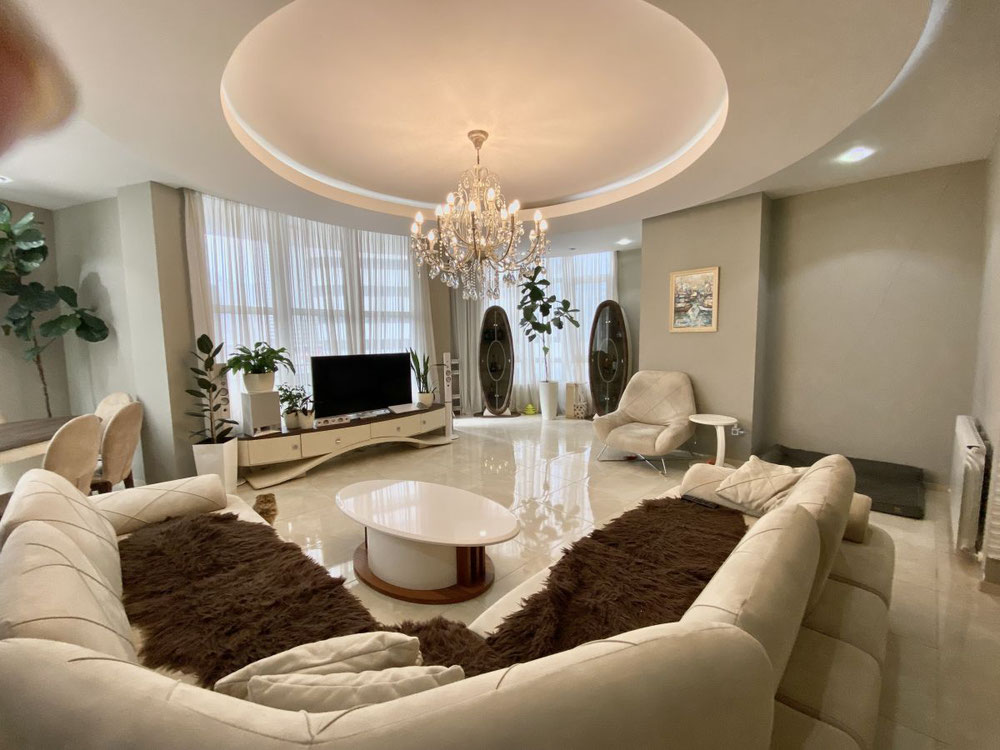 五房公寓出售 — 来自开发商和业主的房地产搜索引擎 GEOLN.COM. 照片 1