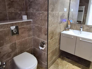 巴统万怡酒店出售的三居室公寓 — 来自开发商和业主的房地产搜索引擎 GEOLN.COM. 照片 13