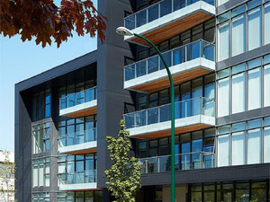 Real estate in 1555 West Eighth — look at the real estate search engine GEOLN.COM. Photo 3