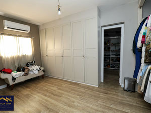 En venta — Encuentre propiedades fuera del plan o reventa de bienes inmuebles directamente de desarrolladores y propietarios GEOLN.COM. Foto 6