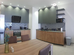 דירת 2 חדרים למכירה בפורטה באטומי — חיפוש נדל"ן מפרטי ומקבלן GEOLN.COM. תמונה 4