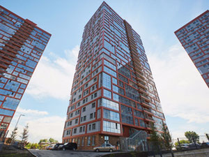 房地产在 Yasni Bereg — look at the real estate search engine GEOLN.COM. 照片 8