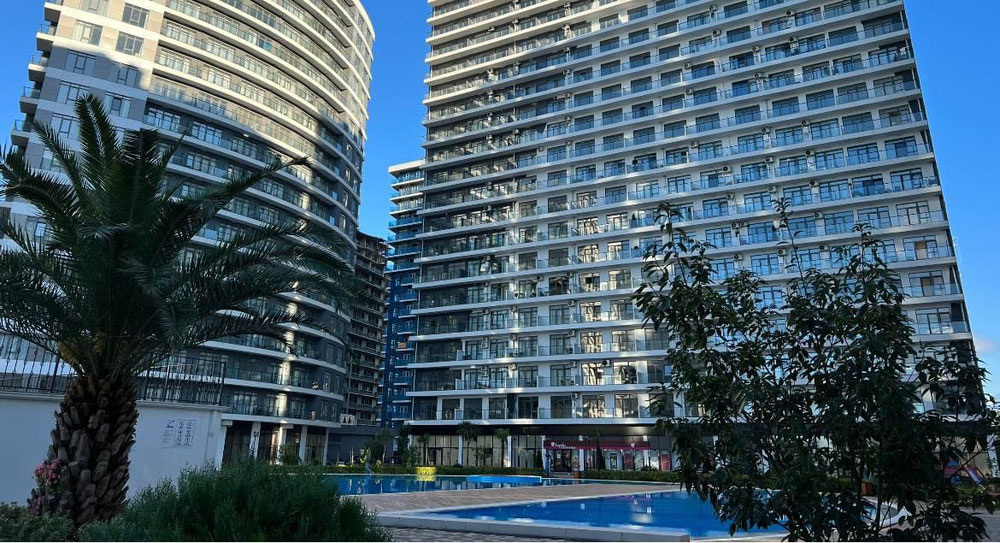 Квартири в Батумі Білі вітрила — Пошуковик нерухомості від забудовників і власників GEOLN.COM. Фото 1