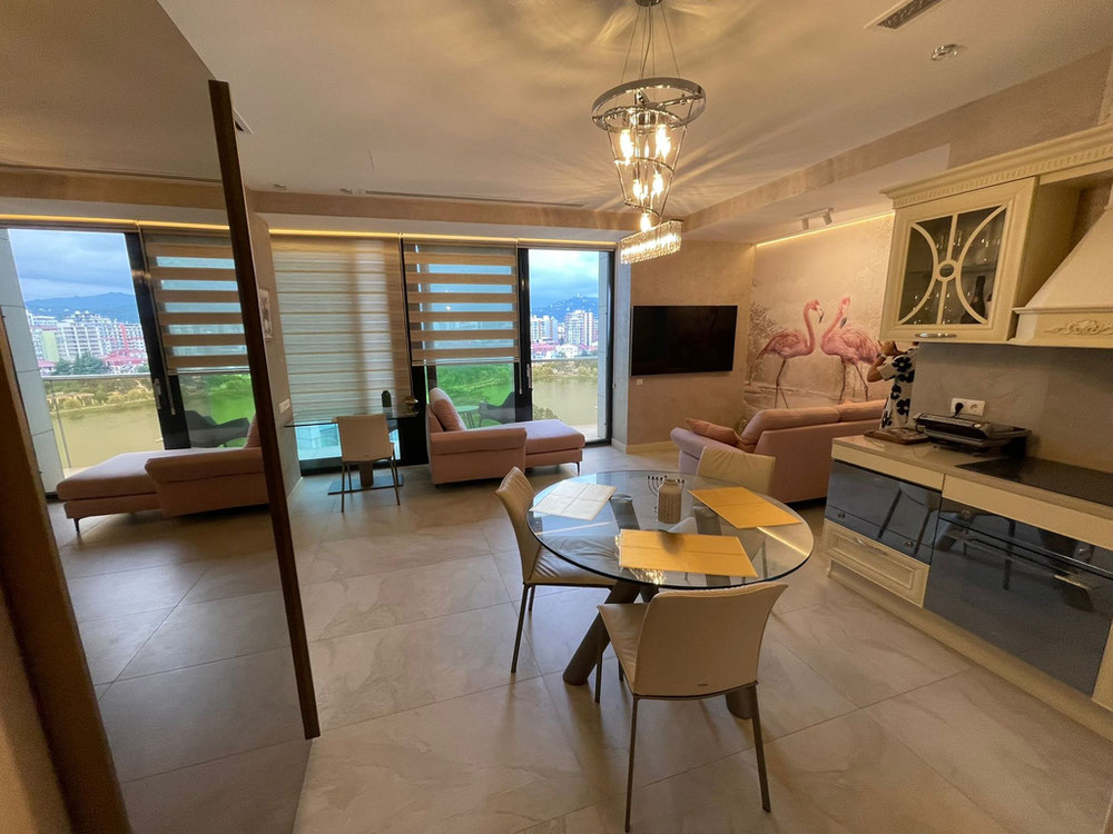 Продается квартира в Батуми — 来自开发商和业主的房地产搜索引擎 GEOLN.COM. 照片 1