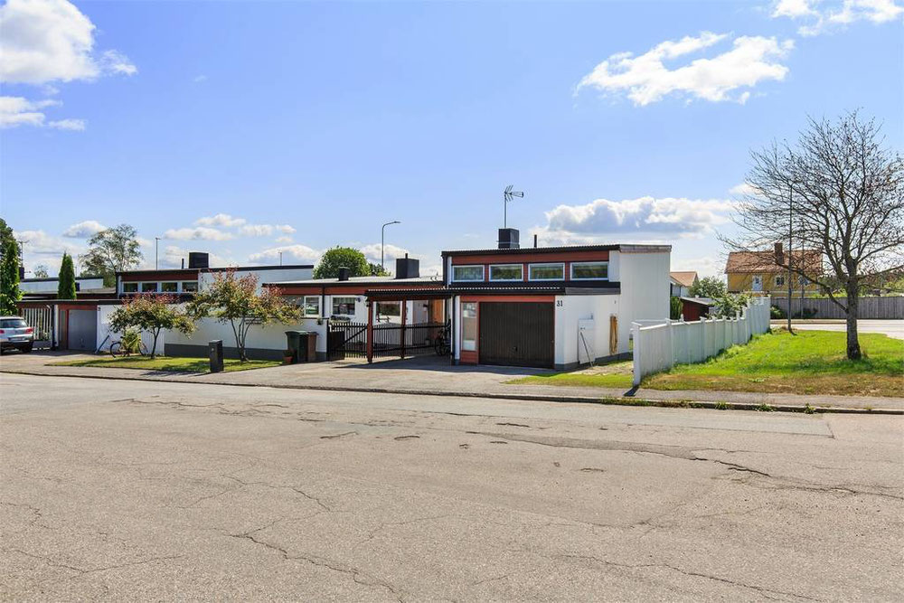 عقار للبيع في Skogsfruvagen 31 — انظر إلى محرك البحث العقاري GEOLN.COM. صورة فوتوغرافية 1