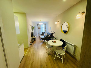 იყიდება 2 ოთახიანი ბინა — უძრავი ქონების ყიდვა და მფლო ბელებისგან GEOLN.COM. ფოტო 4