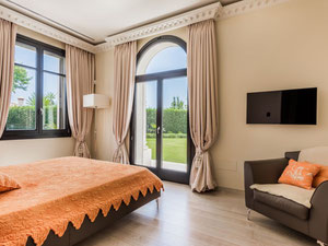 别墅 7 间卧室 1190 m² 在 Hacienda las Chapas, 西班牙 — 来自开发商和业主的房地产搜索引擎 GEOLN.COM. 照片 24