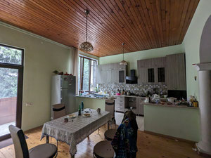 出售位于格尔达尼的公寓，6个房间，135平方米，中央供暖。 — 来自开发商和业主的房地产搜索引擎 GEOLN.COM. 照片 3