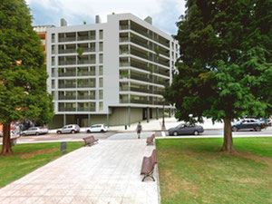 房地产在 Habitat La Florida — look at the real estate search engine GEOLN.COM. 照片 4