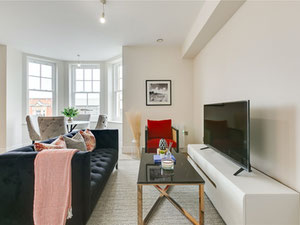 Real estate in Friston House — look at the real estate search engine GEOLN.COM. Photo 7