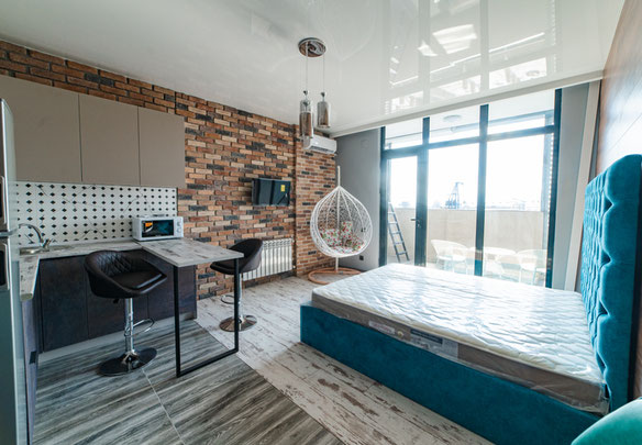 მდიდრული ბინა ზღვასთან