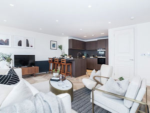 Нерухомість в Hampstead Manor — дивіться на пошуковику нерухомості GEOLN.COM. Фото 6