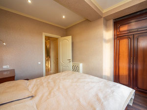 პრემიუმ კლასის  3 საძინებლიანი 110 კვ მ — უძრავი ქონების ყიდვა და მფლო ბელებისგან GEOLN.COM. ფოტო 6