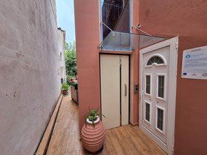 Греція. Готель 400 m² на о. Корфу в 180 метрах від моря. — Пошуковик нерухомості від забудовників і власників GEOLN.COM. Фото 16