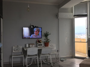 მყუდრო ბინა მთის ხედებით — უძრავი ქონების ყიდვა და მფლო ბელებისგან GEOLN.COM. ფოტო 2