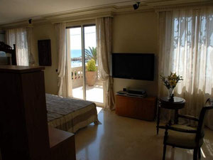 别墅在西班牙，加泰罗尼亚，Port Ligat — 来自开发商和业主的房地产搜索引擎 GEOLN.COM. 照片 6