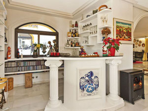 Villa 5 bedrooms 466 m² in Nueva Andalucia, Spain — Find off-plan property or real estate resale directly from developers and owners GEOLN.COM. Photo 8